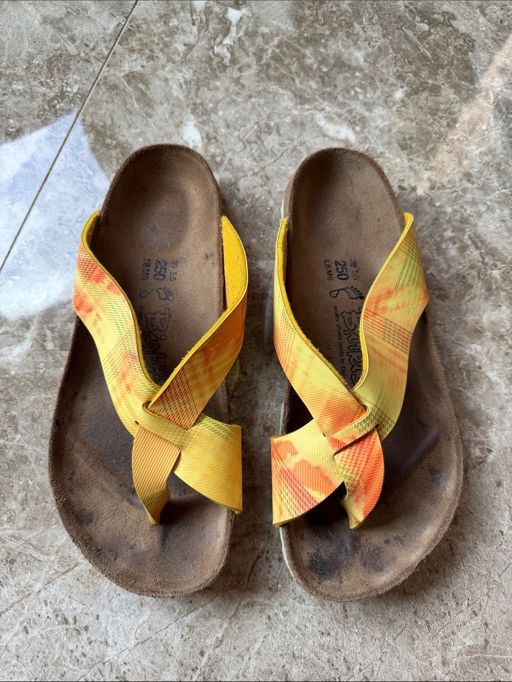 Birki’s Yellow Orange Tie-Dye plaid Slide Sandals size 39